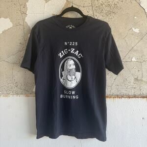 Vintage Zig-Zag Slow Burning Graphic Tee Medium Black